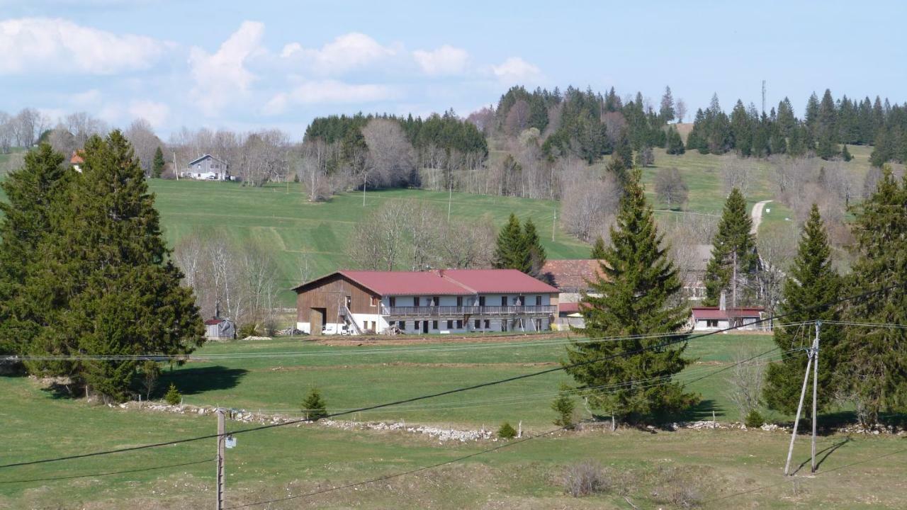 La Grange De Haute-Joux Les Fourgs Exteriör bild